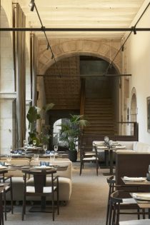 vira-arquitectura-restaurante-real-colegiata-de-san-isidoro-javier-bravo-09