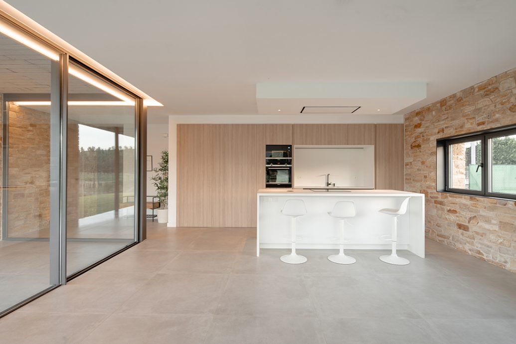 vira-arquitectura-casa-de-piedra-i-09