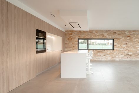 vira-arquitectura-casa-de-piedra-i-10