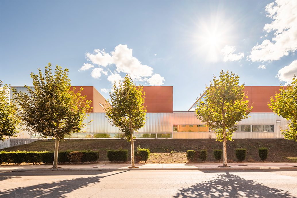 vira-arquitectura-centro-civico-y-polideportivo-ventas-oeste-javier-bravo-109