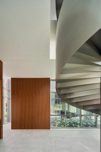vira-arquitectura-centro-de-empresas-de-base-tecnológica-javier-bravo-137