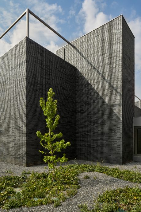 vira-arquitectura-centro-de-empresas-de-base-tecnológica-javier-bravo-16