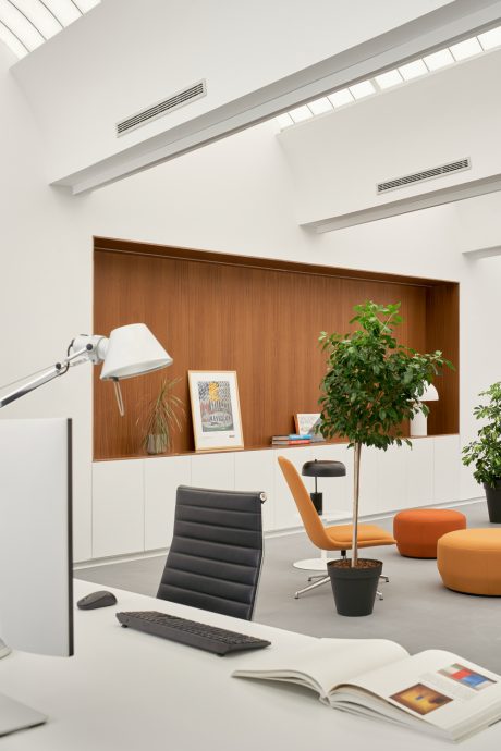 vira-arquitectura-centro-de-empresas-de-base-tecnológica-javier-bravo-212