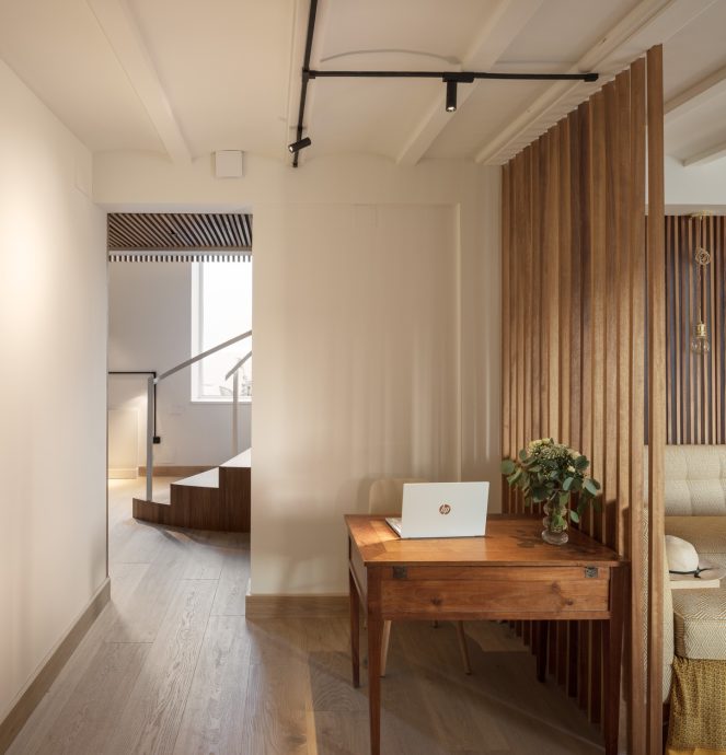 vira-arquitectura-hospedaje-dona-elvira-aitor-ortiz-02