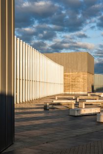 vira-arquitectura-hotel-y-parking-hospitales-imagenMAS-02