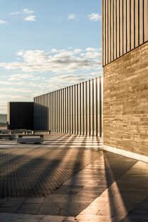 vira-arquitectura-hotel-y-parking-hospitales-imagenMAS-03