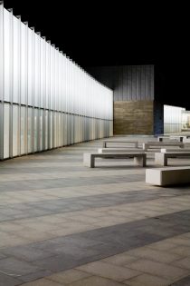 vira-arquitectura-hotel-y-parking-hospitales-imagenMAS-19