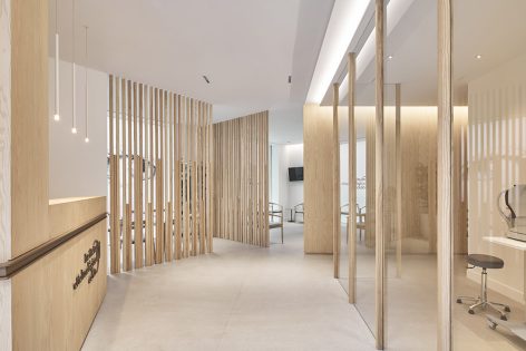 vira-arquitectura-instituto-oftalmologico-colon-javier-bravo-07