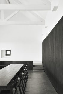 vira-arquitectura-monasterio-rabanal-del-camino-javier-bravo-10