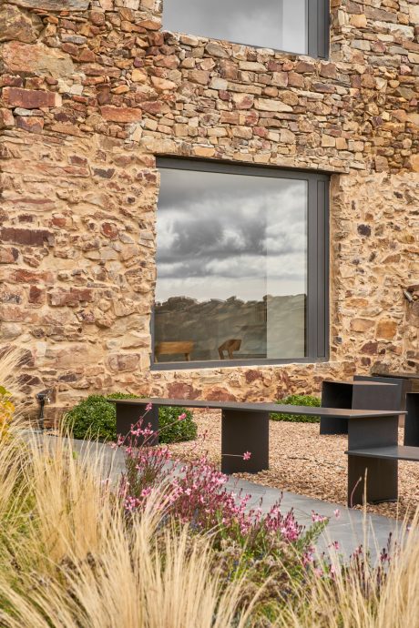 vira-arquitectura-monasterio-rabanal-del-camino-javier-bravo-15