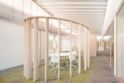 vira-arquitectura-oficinas-leon-research-javier-bravo-01