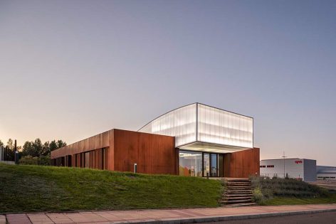 vira-arquitectura-oficinas-leon-research-javier-bravo-09