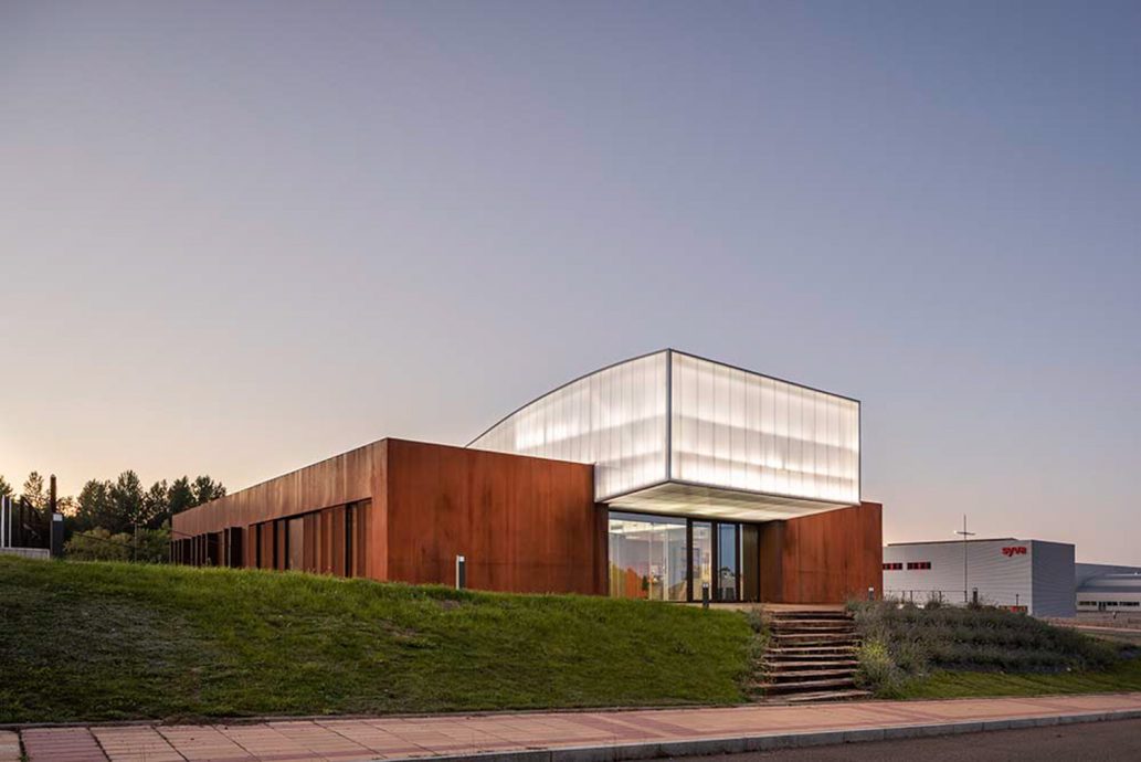 vira-arquitectura-oficinas-leon-research-javier-bravo-09