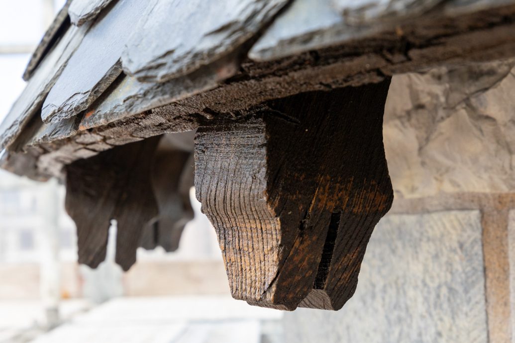 vira-arquitectura-restauracion-fachada-museo-casa-botines-fundos-19
