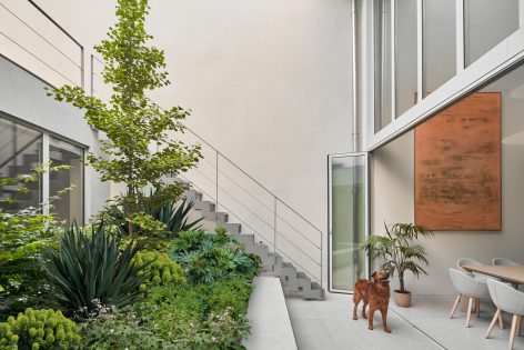 vira-arquitectura-vivienda-entre-medianeras-javier-bravo-14