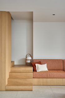 vira-arquitectura-vivienda-entre-medianeras-javier-bravo-23
